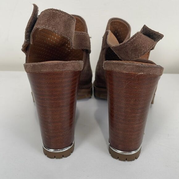 Franco Sarto Women’s 7.5 Faux Suede Slingback Block Heels Perforated Open Toe - Picture 3 of 8